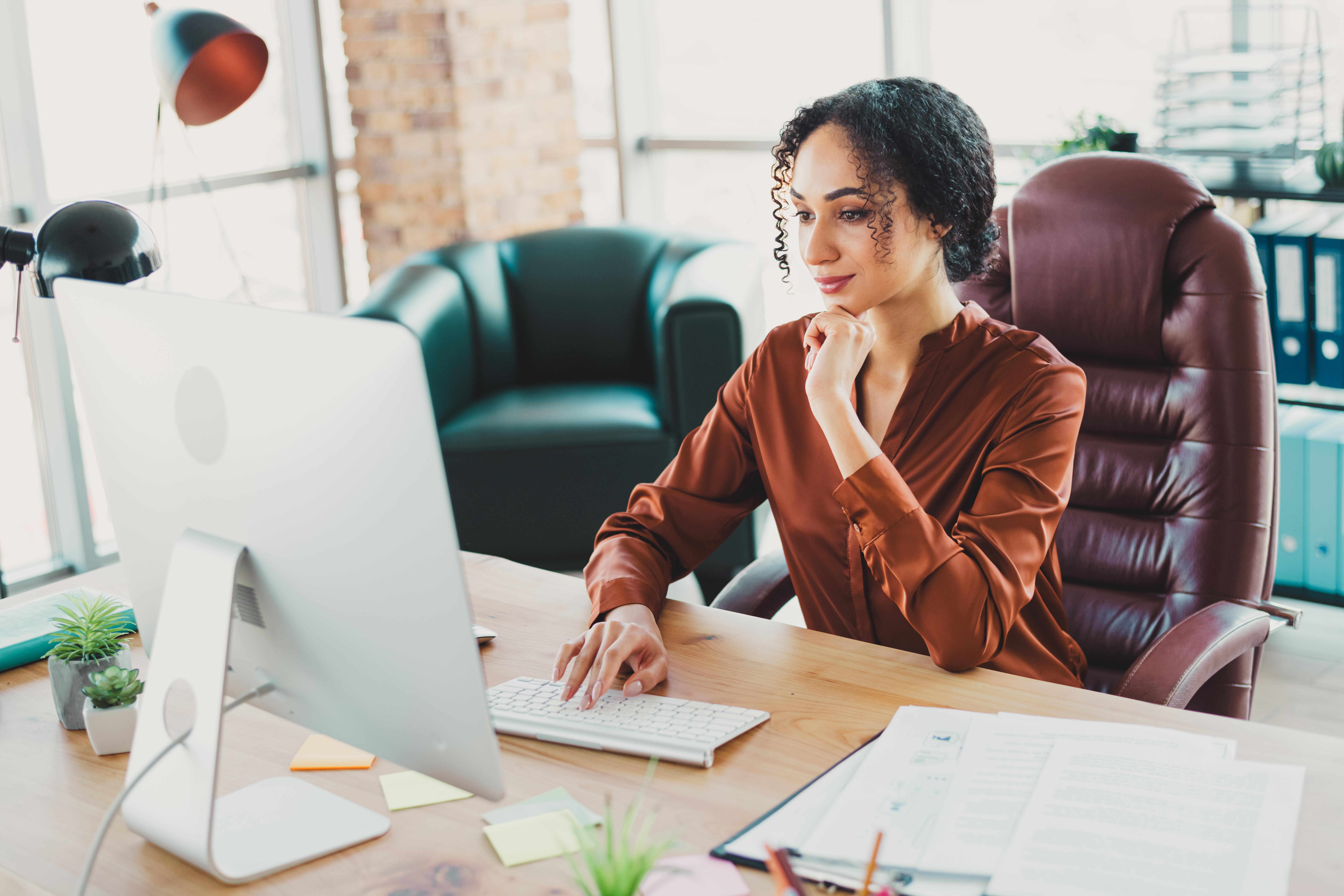 Woman on desktop
